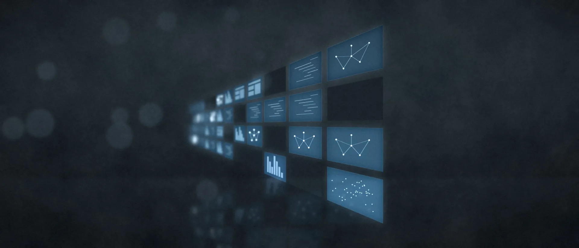Parede de telas com código, gráficos e diagramas de conexão